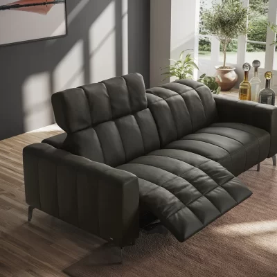 Natuzzi Portento sofa, showing the incredible reclining options